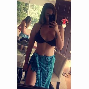 Meet your Posher, Jasmine